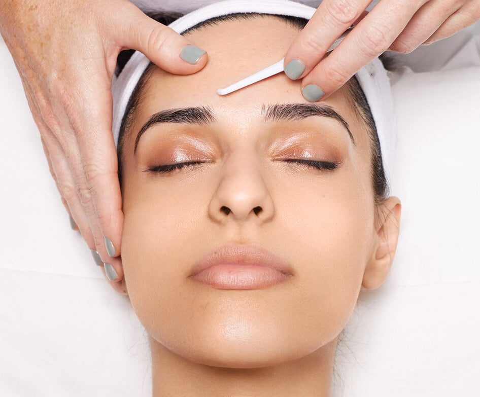Full works dermaplaning Facial